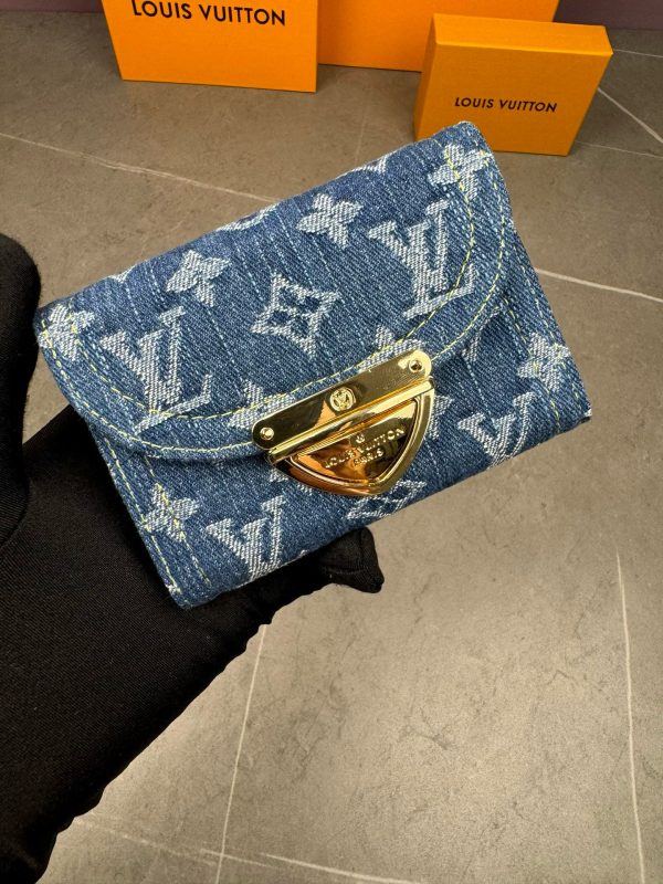 LV “Portefeuille Victorine”wallet