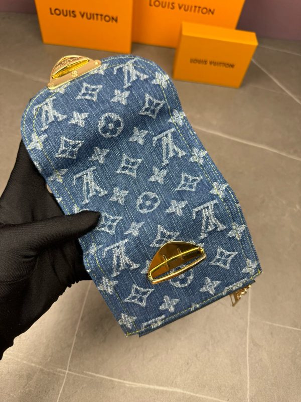 LV “Portefeuille Victorine”wallet